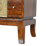 Meuble télévision luxe et design en manguier massif avec une finition châtaignier massif de forme rectangulaire. Un meuble de salle tendance art déco avec des lignes épurées.