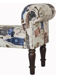 Meuble de style contemporain en bois naturel. 