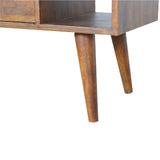 Accompagnez ce meuble tv en manguier par un bout de canapé en teck et une table d"appoint en noyer ou chêne pour embellir votre salon.