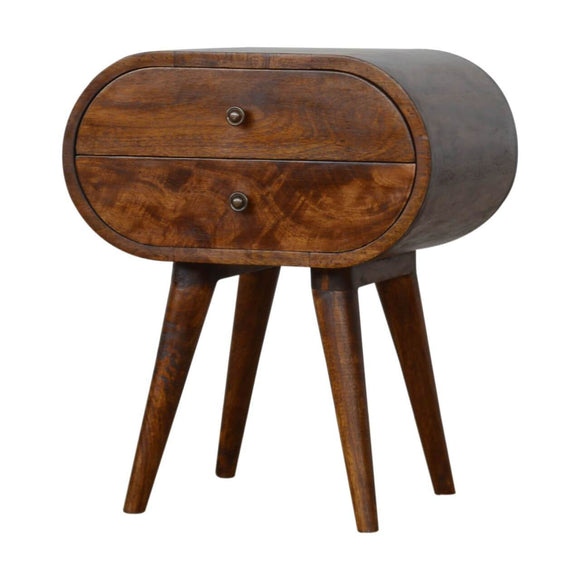 Petite table de chevet en bois massif de forme circulaire fabriquée à la main