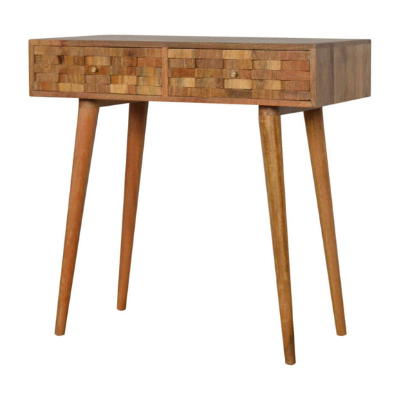 Table avec motif fabriquée à la main à partir de matériaux bois massif