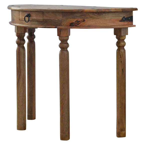 Table demi lune design scandinave avec des lignes épurées et une finition chêne massif . Cette table peut également être un meuble TV.